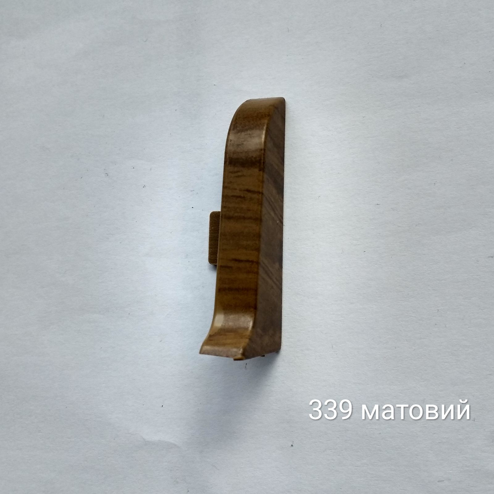 Заглушка права матова DP60 339