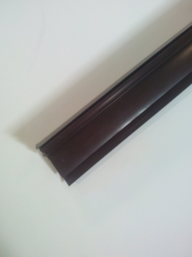 Зєднувальна планка шоколад "8" (3м.п.)